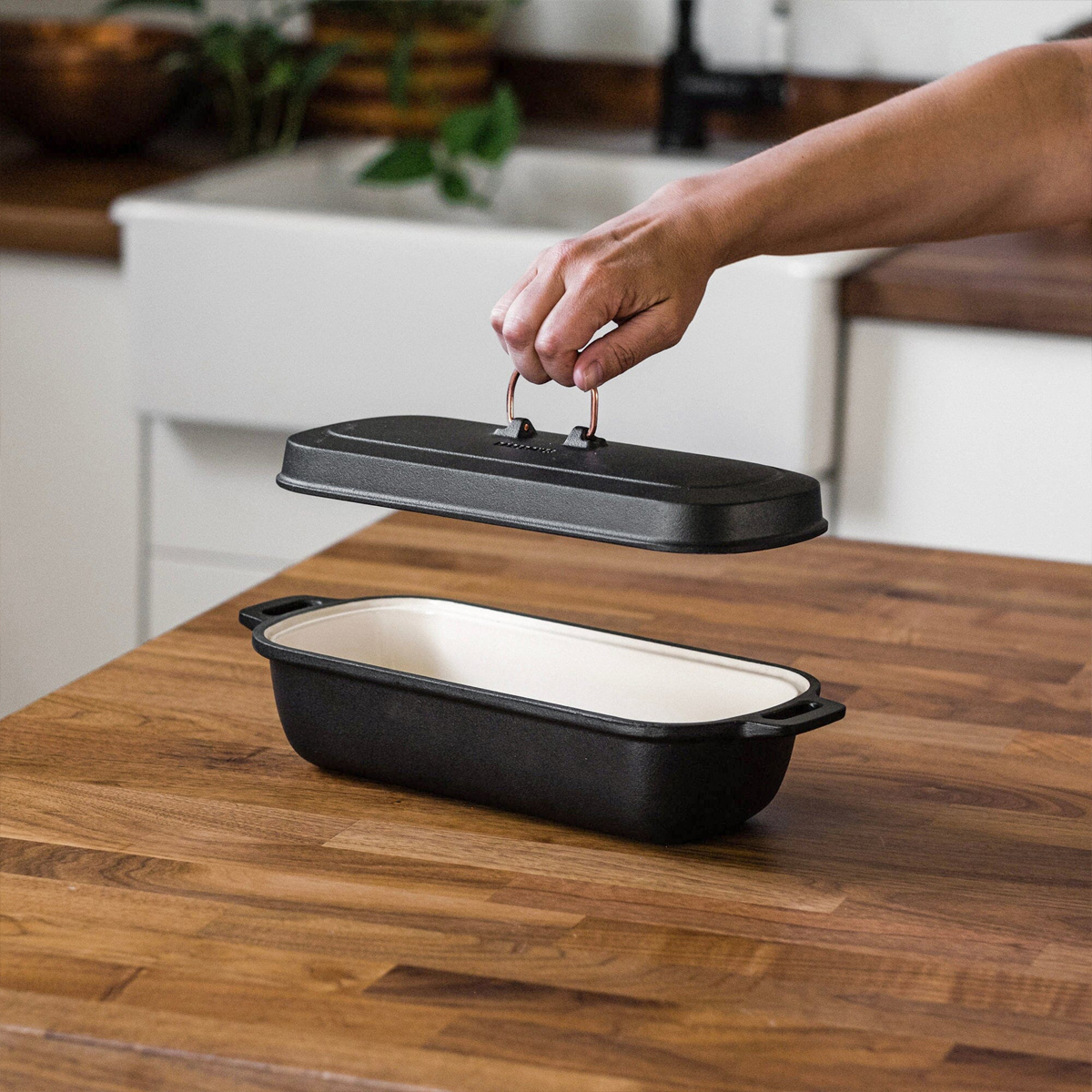 Barebones-pekac-1.6L-4web